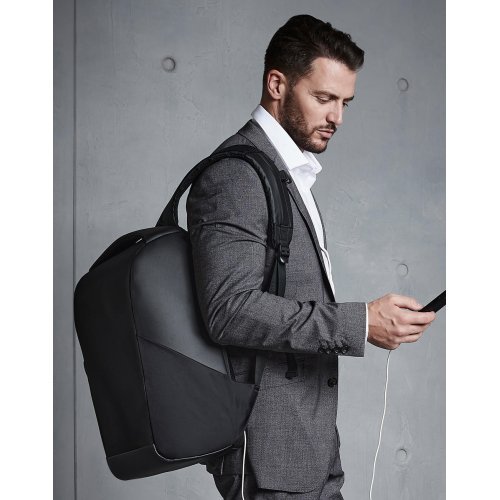 Project Charge Security Backpack XL ( QD926 ) Quadra